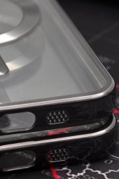 iPhone 13 Uyumlu MagSafe Özellikli Siyah Renkli Kenarlı Lazerli Şeffaf Kılıf Lens Korumalı thumbnail 4