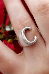 C Harfi Şekilli Kadın Yüzük Gümüş Kaplama Ayarlanabilir El Yapımı Yüzük - 1