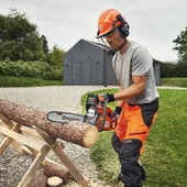 Husqvarna 445 Motorlu Ağaç Kesme Testeresi 2.8 Hp - 2