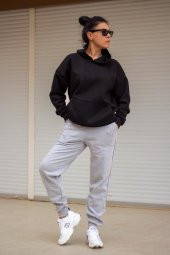 Kadın Siyah Basic 3 Üç İplik Ekstra Kalın Kapüşonlu Kanguru Cep Uzun Kollu Sweatshirt 23KSWTUCPL - 3