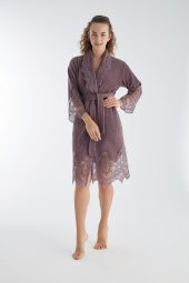 Dantelli Kısa Şalyaka Bukle Bambu Cotton Bayan Bornoz thumbnail 2