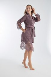 Dantelli Kısa Şalyaka Bukle Bambu Cotton Bayan Bornoz thumbnail 5