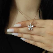 Gümüş Rose Beyaz Kamelya Çiçeği Kolye SL3786 thumbnail 3