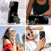 iPhone 11 Kılıf Astronot Seri Stant Silikon Kapak - 4