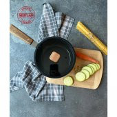 NEOFLAM BIEN ALÜMİNYUM DÖKÜM SOS TENCERESİ SİYAH 18 CM - 5