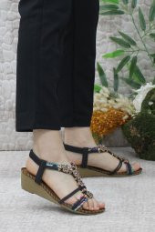 Guja 23Y151-16 Anatomik Rahat Dolgu Taban Boncuklu Kadın Sandalet thumbnail 2