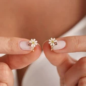 Altın Çocuk Küpesi Papatya Uğurböçek thumbnail 1