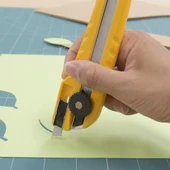 OLFA L-3 Çift Yönlü Kullanılabilir Geniş Maket Bıçağı thumbnail 2