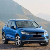 VW Touareg 2015-2018 Ayak Aydınlatma Lambası 7L0947415 - 2