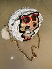 KALİTELİ LOL BEBEK   PONPONLU PULLU IŞIKLI PAYETLİ ÇOCUK ZİNCİRLİ OMUZ ÇANTASI BEYAZ - 1
