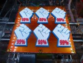 Occupy Duvar Sokak Pin Plastik Aparat - 2