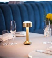 Rose Gold Dokunmatik 3 Kademeli LED Masa Lambası thumbnail 5