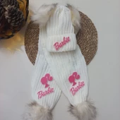 MARS BABY Kız Bebek Çocuk Barbie Figürlü Krem Çift Ponponlu Atkı Bere Takımı - 1