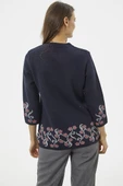 Çiçek Desen Detaylı Yünlü Triko Hırka - Lacivert thumbnail 6