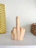 Mr. Nice Guy Gizlenmiş Orta Parmak Figürü thumbnail 2