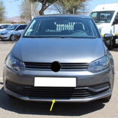 VW Polo 2015-2017 Ön Tampon Orta Izgara Kromsuz Siyah 6C0853677 - 1