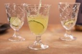 Glass In Love Baklava Desenli Ayaklı Cam Meşrubat Bardağı 3Lü 230 Ml - 2