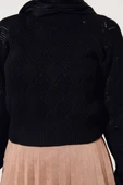 Örgü Detaylı Kısa Triko Kazak Siyah - 4
