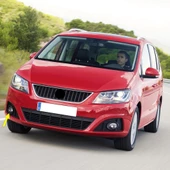 Seat Alhambra 2011-2015 Ön Tampon Sağ Sis Farı 5K0941700F - 1