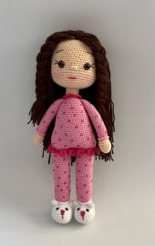 Pijamalı Kız Bebek Amigurumi Organik Oyuncak - 1