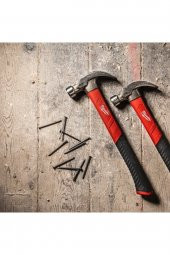 Milwaukee Fiber Saplı Kavisli Çekiç 570 Gr 4932478658 - 2