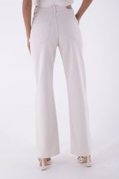 Geniş Paçalı ve Yüksek Belli Cepli Rahat Kadın Kot Pantolon Relaxed Jean Doğal Natural Denim - 5