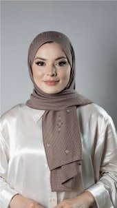Koyu Vizon Pratik Hazır Geçmeli Tesettür Şal Örme Kumaş Taşlı Çiçek Desenli  2118C_38 - 1