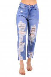 Bacakları Yırtıklı ve Yüksek Belli Astarsız Cepli Boyfriend Kadın Kot Pantolon Jean Orta Mavi Denim - 4