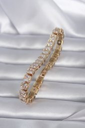 Gold Renk Su Yolu Model Zirkon Taşlı Pirinç Kadın Bileklik thumbnail 2