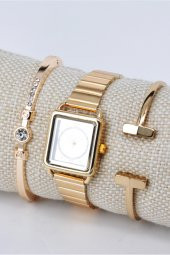 Altın Renk Minimal Kare Kasa Beyaz Kadran Roma Rakam Kadın Kol Saat & Yanındaki Bileklikler SU-845 thumbnail 1