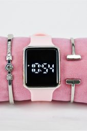 Pembe Silikon Kordonlu Dokunmatik Genç Kız Kadın Kol Saati & Yanındaki Bileklikler SU-859 - 1