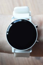 Beyaz Silikon Kordonlu Tuşlu Led Unisex Kol Saati Su-470-010 thumbnail 2