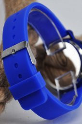 Mavi Renk Silikon Kordonlu Led  Erkek Çocuk Kol Saati Su-473 thumbnail 3