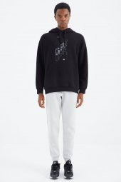 TOMMY LIFE Siyah Kapüşonlu Baskı Detaylı Rahat Kalıp Erkek Sweatshirt - 88285 T14ER-88285 - 4