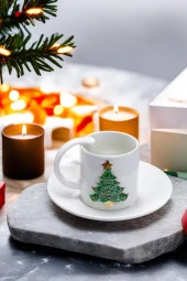 2li El Yapımı Yılbaşı Ağacı Motifli Lüks Seramik Kahve Bardağı & Fincan Seti thumbnail 5