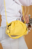 Pretty Sarı Askılı Çanta - 2