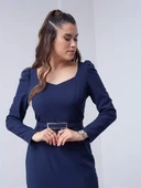 Atlas Kumaş Kalp Yaka Kemerli Elbise - LACİVERT - 3