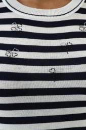 Çizgili Yonca Kısa Kol Fit Kesim T-shirt - 5