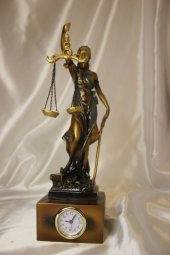 Dekoratif Avukat Adalet Kadın Heykeli Themis Saatli Terazi - 1