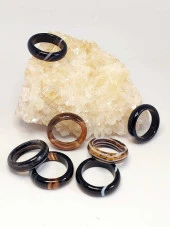 Akik Taşı Yüzük Siyah Alacalı 6mm Kalınlığında (Standart Ölçü) thumbnail 1