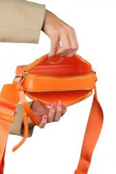 Kadın Kolon Omuz Askılı Silikon Parlak Çapraz Çanta 26398 - 2