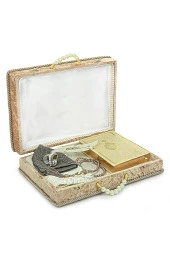 Sandıklı Çeyizlik Seccade Seti Damat Gelin Bohçasına Uygun Hediyelik Şal Kuranı Kerim Seti Gold thumbnail 1