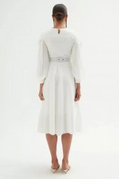 Omuz Detaylı Saten Elbise 695-Beyaz thumbnail 5