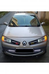Renault Megane 2 Ön Lip 3 Parça Parlak Siyah Voltex - 2