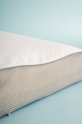 Medıca Aırmed Yastık 60x43x11/10 Baş Ve Boyun Destek Yastığı (VİSKO ELASTİK - HAVA KANALLI) thumbnail 3