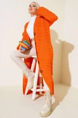 Boydan Düğmeli Sepet Örgü Uzun Hırka Oranj thumbnail 1