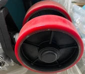 2.5 TON KAPASİTELİ POLİÜRETAN  TEKERLİ TRANSPALET - 2