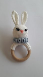 Sevimli Tavşan Çıngıraklı Diş Kaşıyıcı Amigurumi Organik Oyuncak - 1