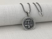 Adalet Terazisi Simgeli 925 Ayar Gümüş Kolye thumbnail 1