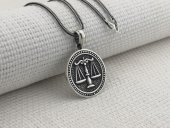 Adalet Terazisi Simgeli 925 Ayar Gümüş Kolye thumbnail 2
